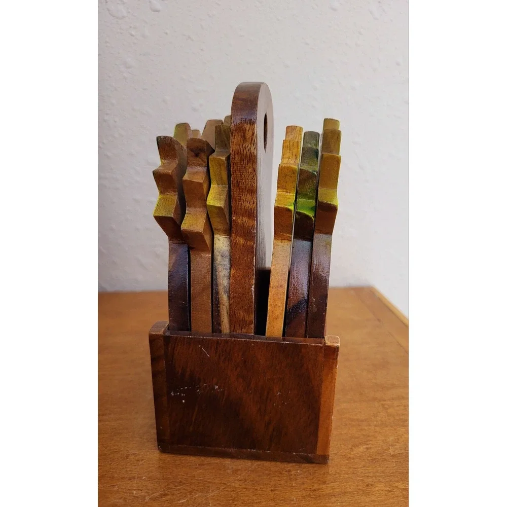Vintage‎ Pineapple Shaped Cork Coasters w/ Holder Philippines MCM Beach Tiki